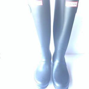 Hunter Women tall rain boots black Size 8